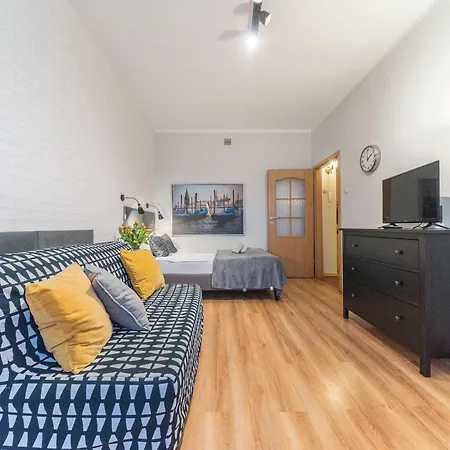Appartement Przytulne Z Balkonem, 150m Od Dworca Glowny
