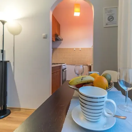 Z Balkonem, 150m Od Dworca Glowny Appartement *