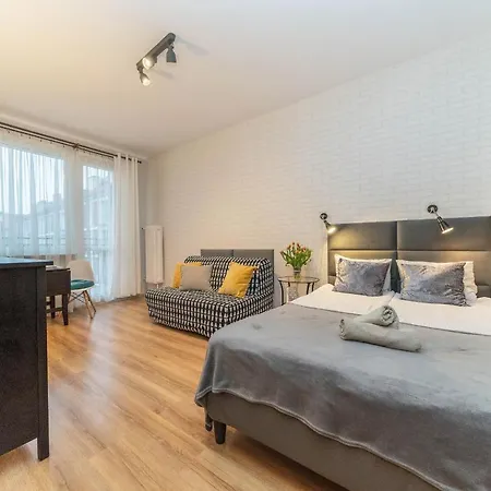 Lägenhet Przytulne Z Balkonem, 150m Od Dworca Glowny Gdańsk
