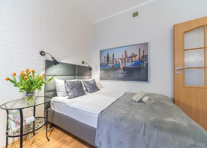 Przytulne Z Balkonem, 150m Od Dworca Główny Apartamento *