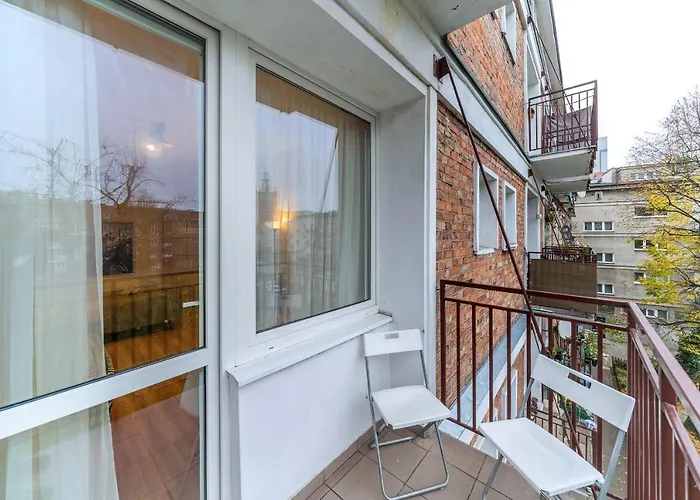 Przytulne Z Balkonem, 150m Od Dworca Główny Apartamento